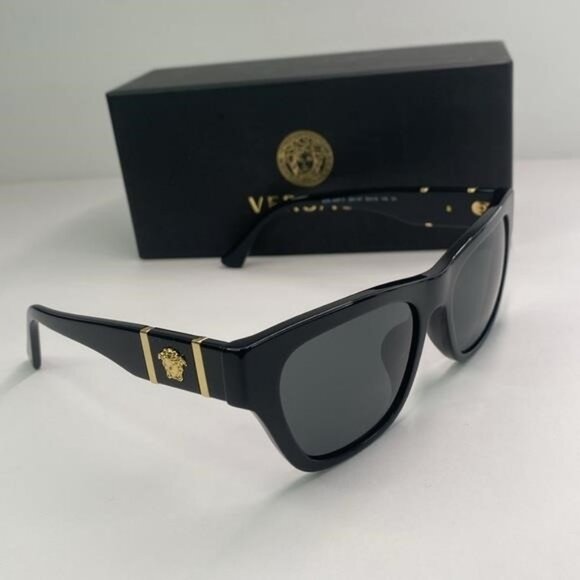 New Authentic Versace VE4457 is a Full Rim frame for Men Sunglass - Picture 8 of 13